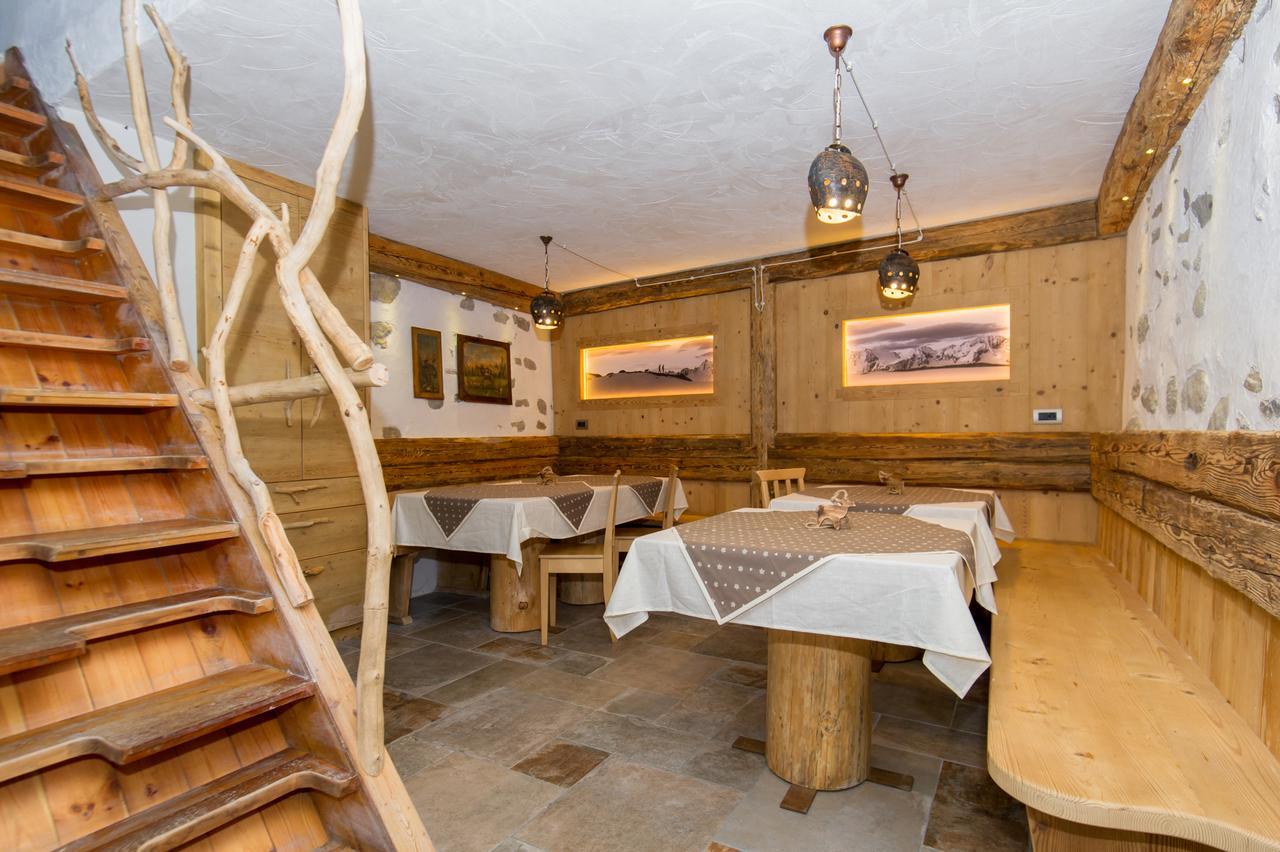 B/B La Locanda Delle Pulci Mezzana  Exteriör bild