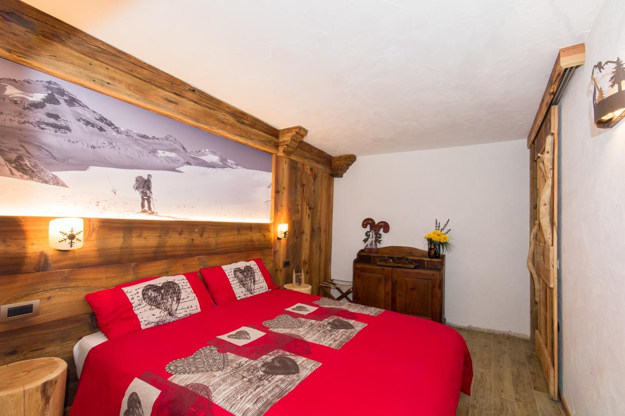 B/B La Locanda Delle Pulci Mezzana  Exteriör bild