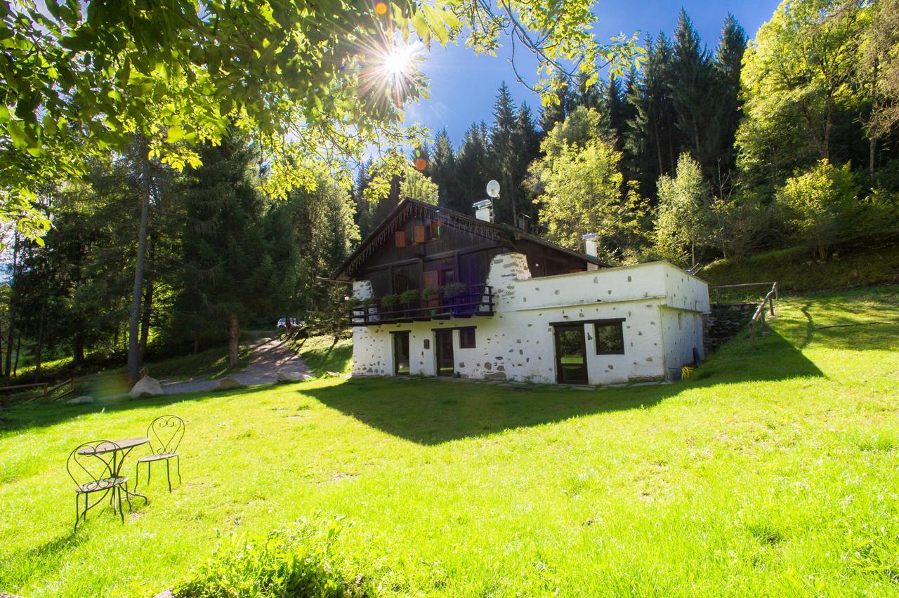 B/B La Locanda Delle Pulci Mezzana  Exteriör bild