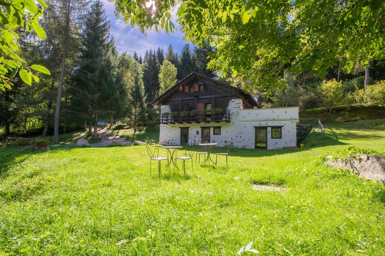 B/B La Locanda Delle Pulci Mezzana  Exteriör bild